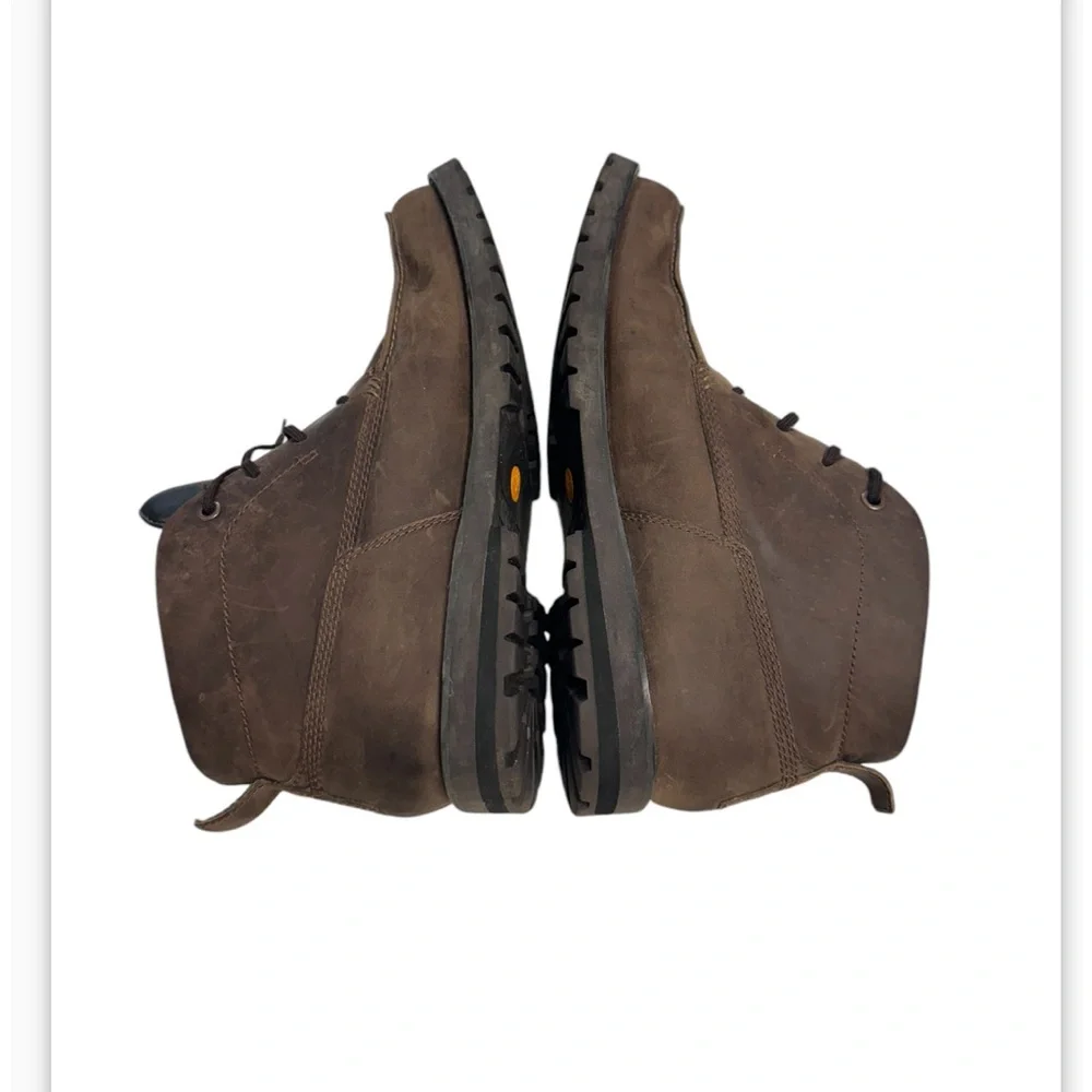 Timberland Men’s Chukka Boots Size 13